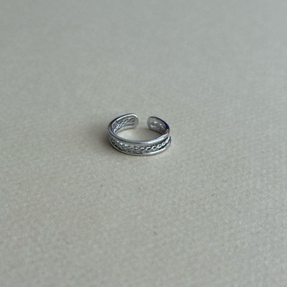 Toe Ring S1228 - Picture 3 of 5
